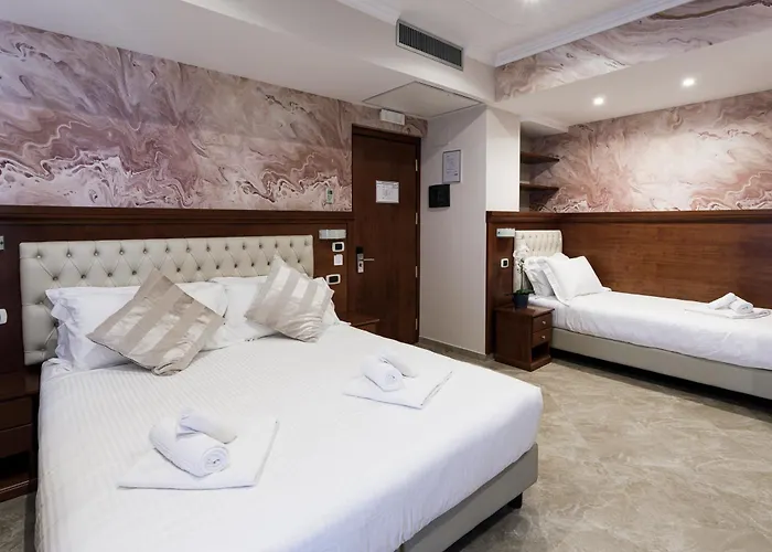 Hotel Esposizione Luxury 3*