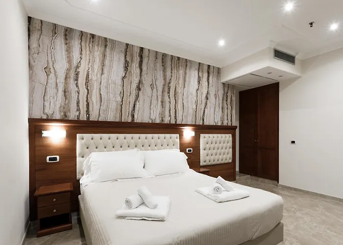 Esposizione Luxury Hotel 3*