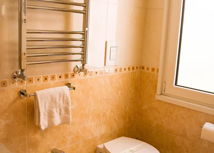 Esposizione Luxury Otel 3*